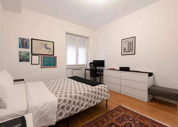 Bright Large In Apartamento